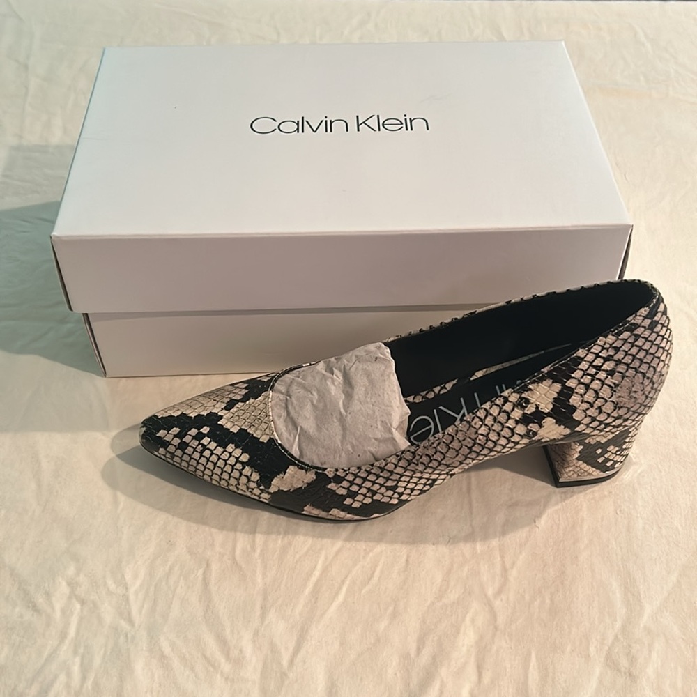 Calvin Klein Womens Nita Pump Snake Print - Picture 7 of 8